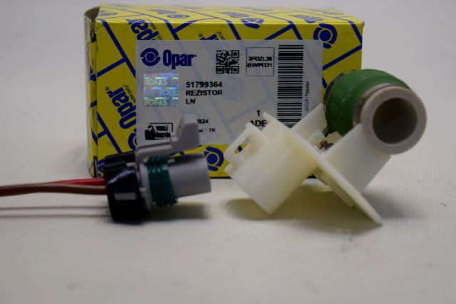 Grande Punto Elektrofan Kademe Rezistörü ve Soketi 55702180